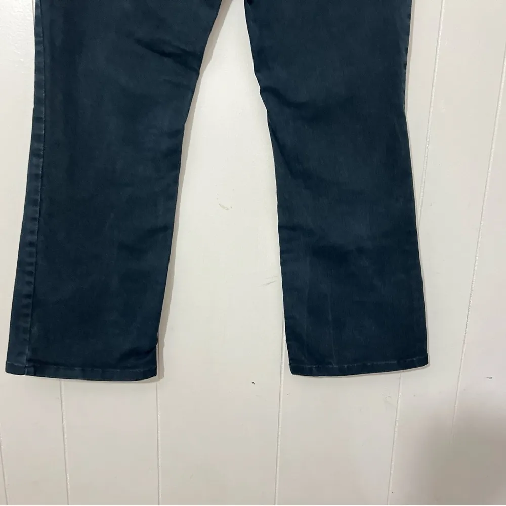 Levis 550  Relaxed Boot Cut  Jeans Womens Black Size 8s - Image 6