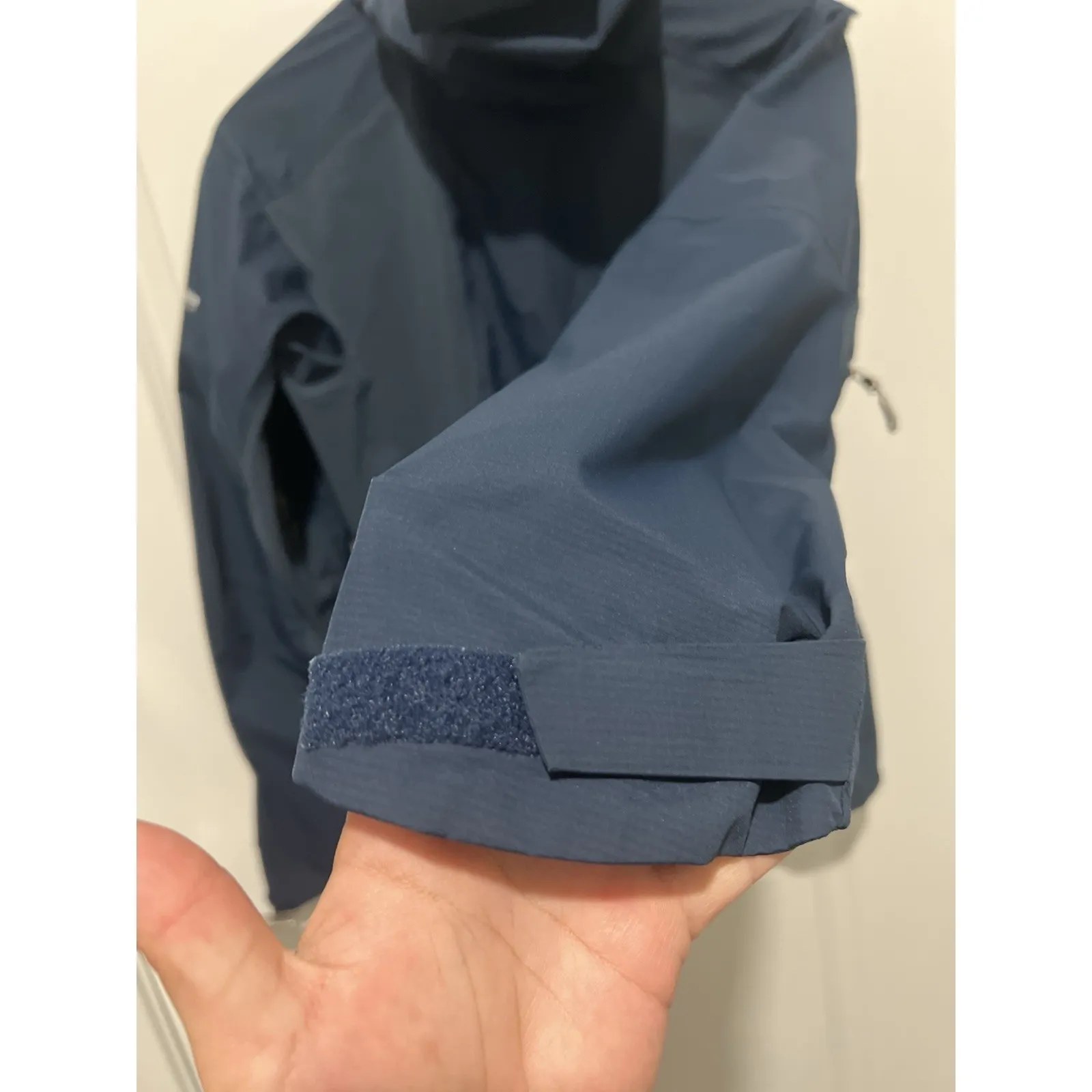 Columbia Titanium Womens Navy Backcountry Bandit Shell Hooded Zip Rain Jacket - Image 11