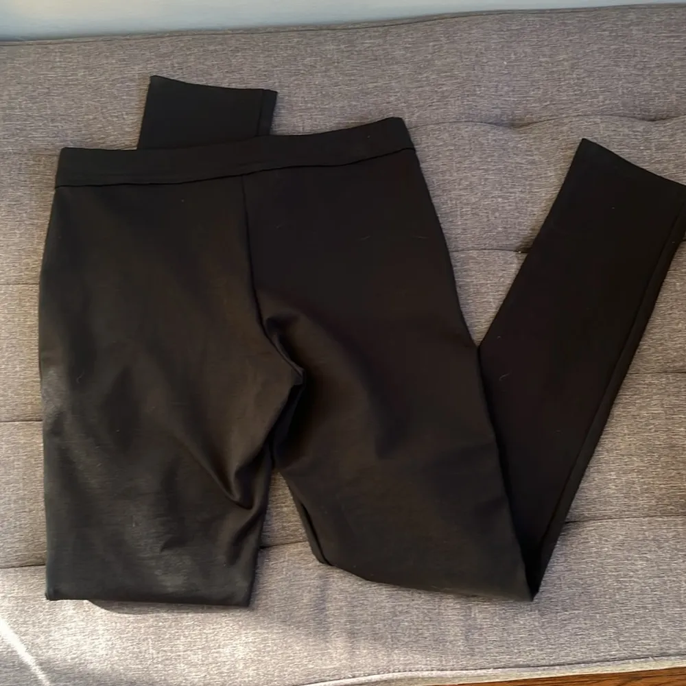 Sarah Pacini black stratight leg pull on pants. Size 3 Size L - Image 3