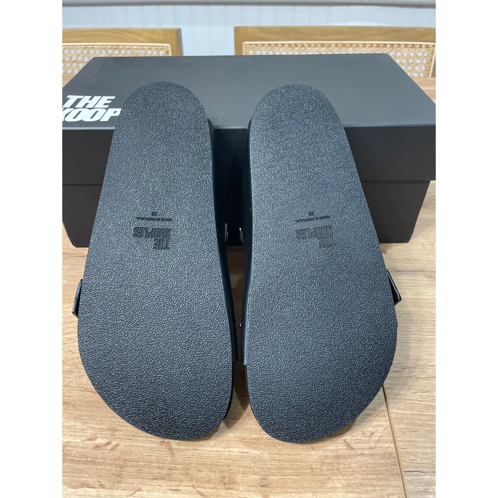 The Kooples Black Leather Buckled Sandals w/ Studs Size 5 US 36 EU NIB Slides - Image 10