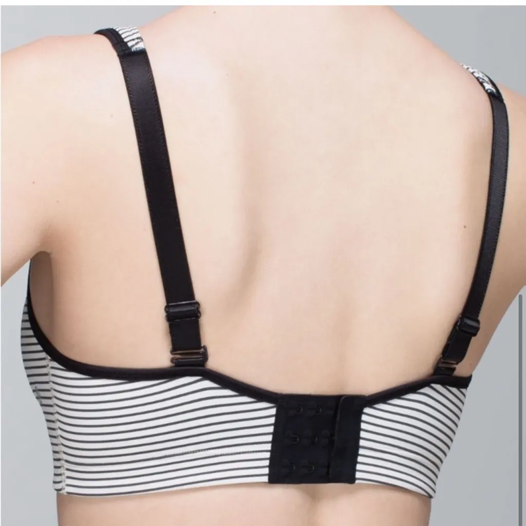 Lululemon Athletica Black and White Sports Bra Intimates - Image 3