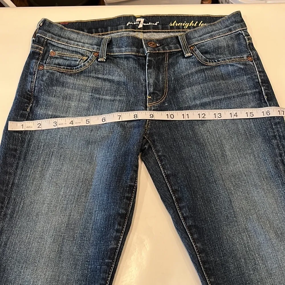 7 For All Mankind Straight Leg Mid Rise Size 26 - Image 5