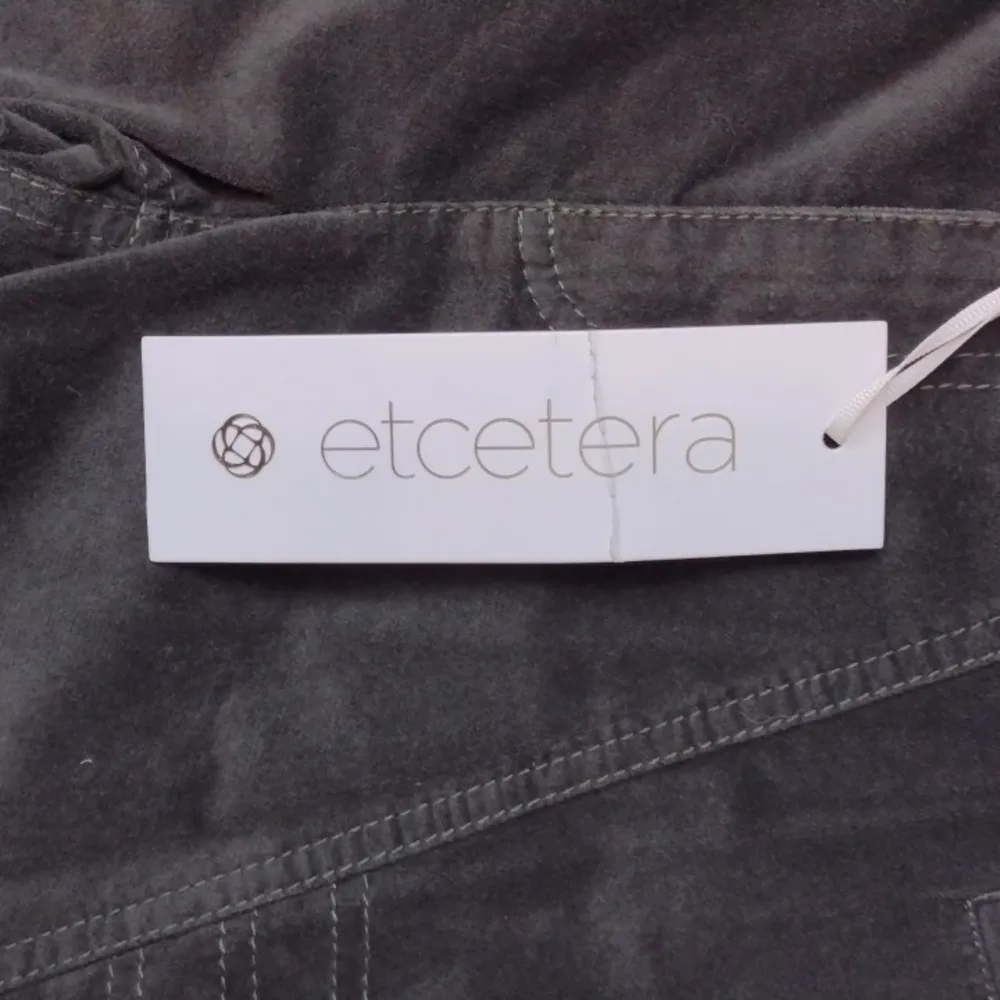 Excetera Green Velvet Feel Pants size 4 - Image 4