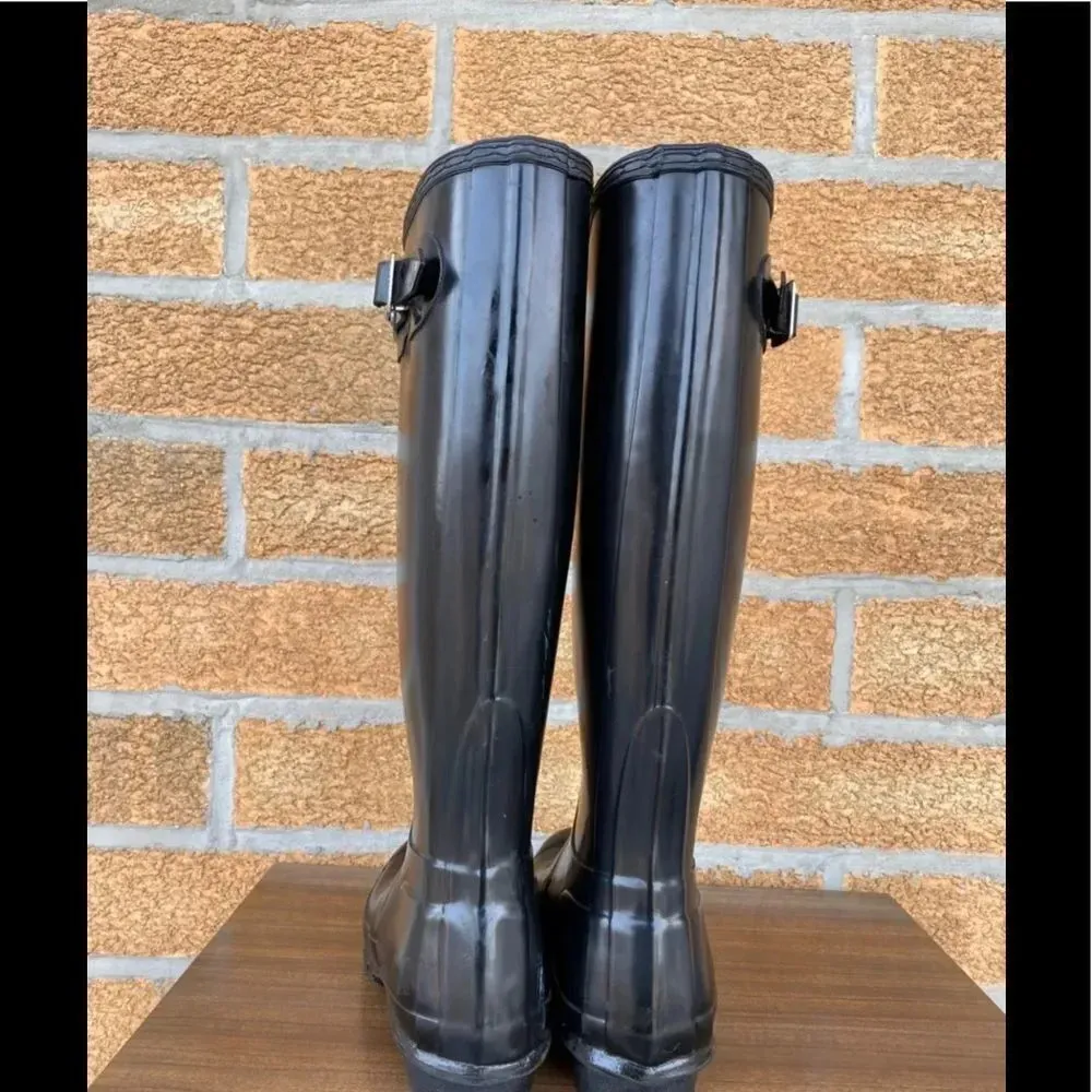 Hunter original tall boots size 6 - Image 3
