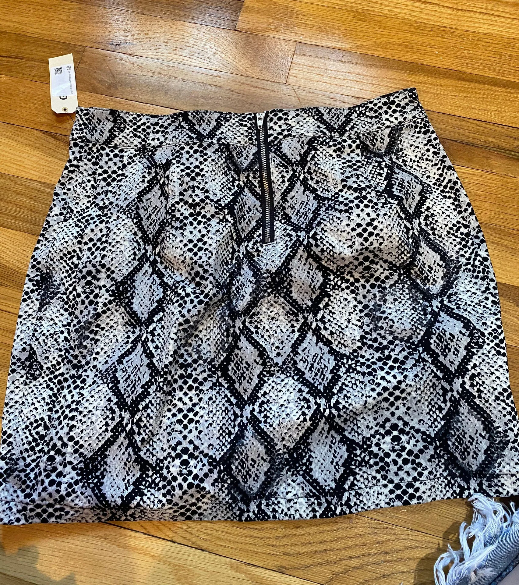snakeskin skirt - Image 2