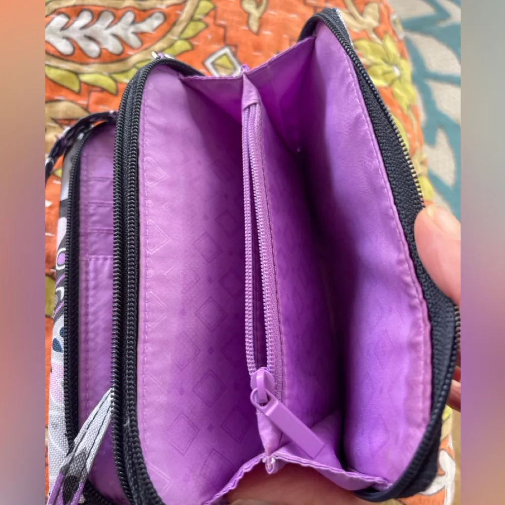 Vera Bradley Mimosa Medallion wristlet/crossbody bag navy purple gray. - Image 10