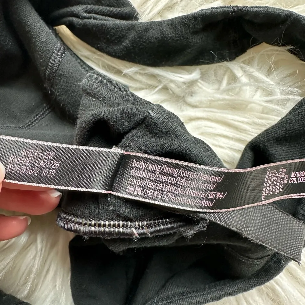 Victoria’s Secret plunge bralette - Image 6