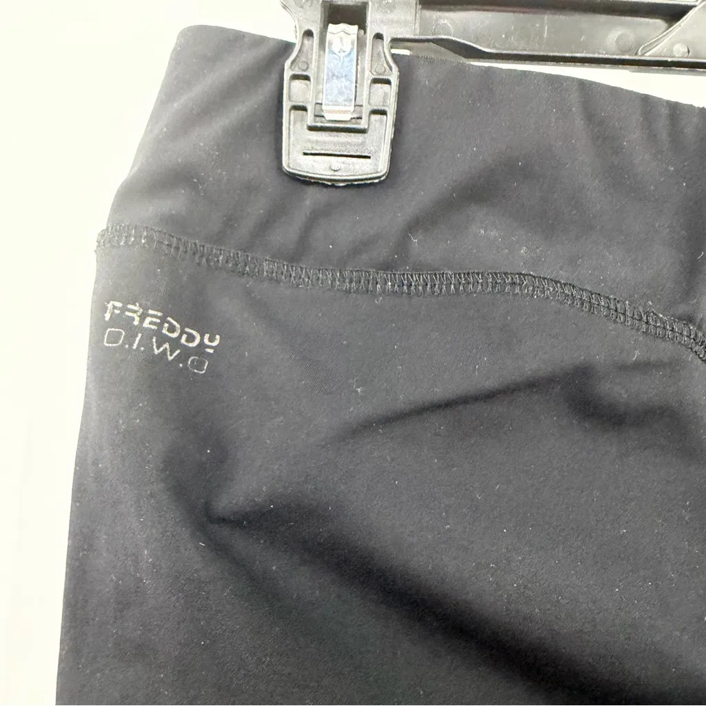 Freddy WR.UP butt lifting booty scrunching shaping leggings black size US 8 - Image 6