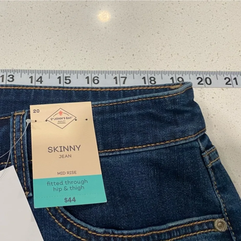 St.John’s Bay Skinny Leg Sz 14‎ Reg Jeans - Image 3