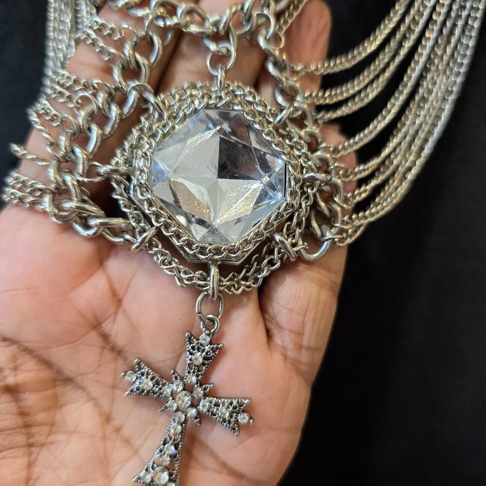 Womens Clear Crystal Silver Tone Chain Cross Pendant Necklace with Lobster Clasp - Image 6