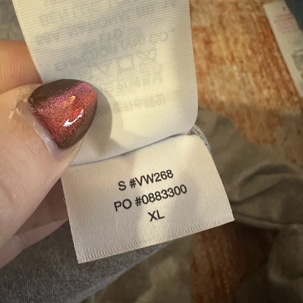 Vuori Halo Performance Hoodie 2.0 Pale Grey Heather VW268 size XL sold out color - Image 2