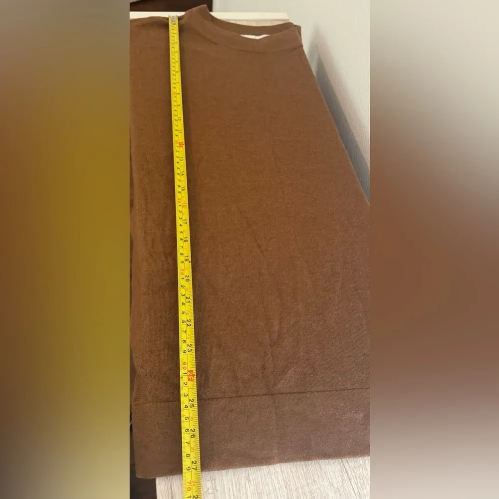 & Other Stories 100% Wool Dropped Shoulder Minimalist Sweater Size Small Brown - Image 4