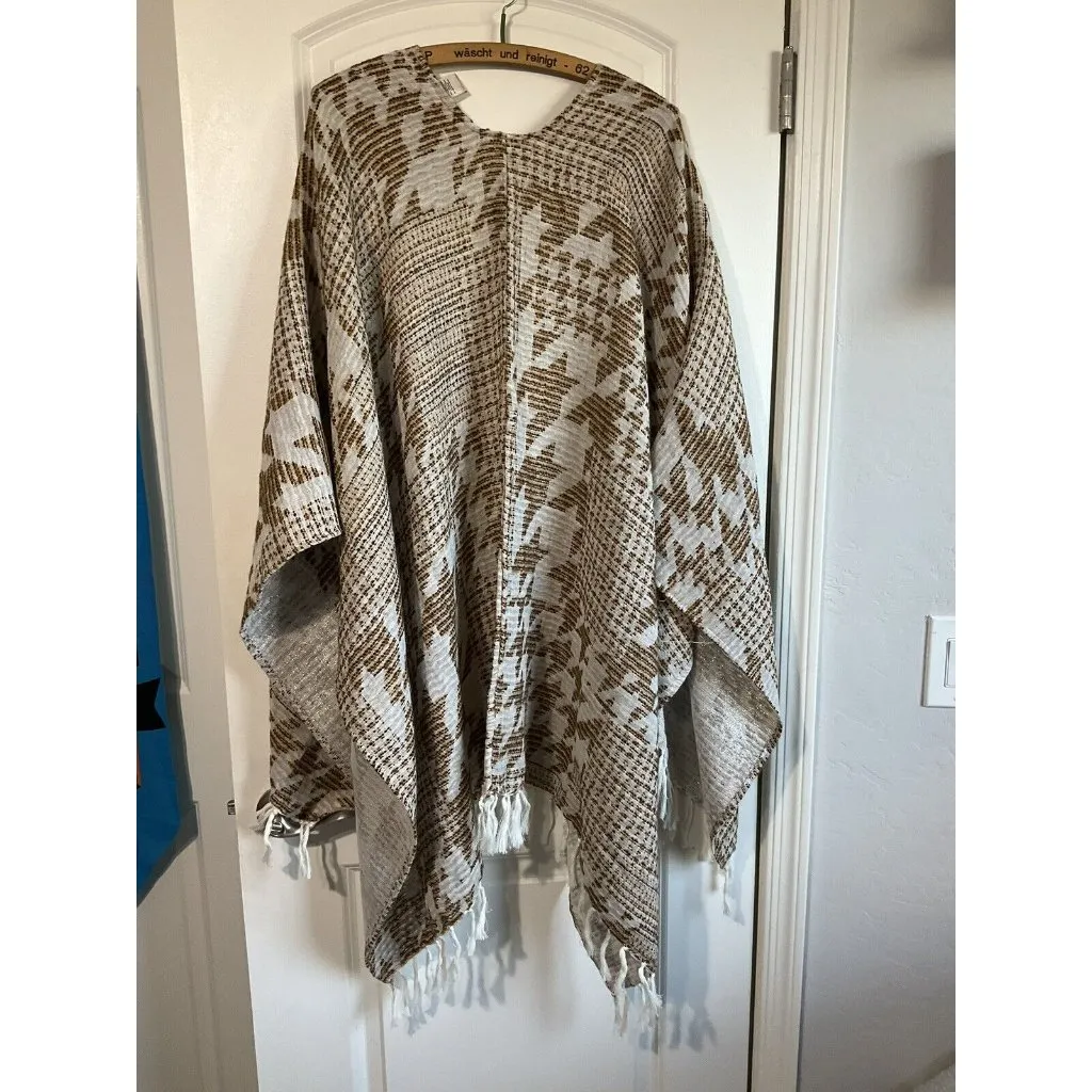 Soft Surroundings Shawl‎ Open Wrap Poncho Western Design BOHO Chic One Size Tan - Image 2