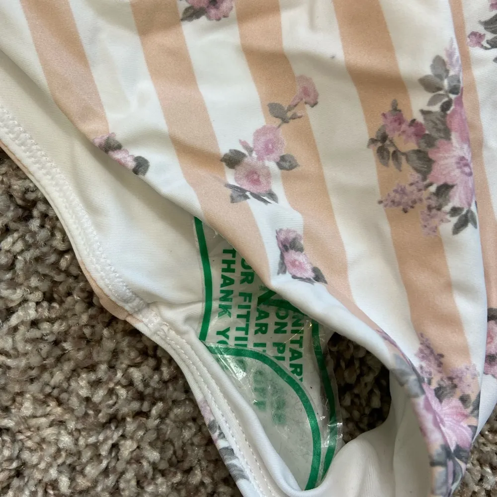 Show me your mumu high waist high cut bikini NWOT floral strip ruffle - Image 3