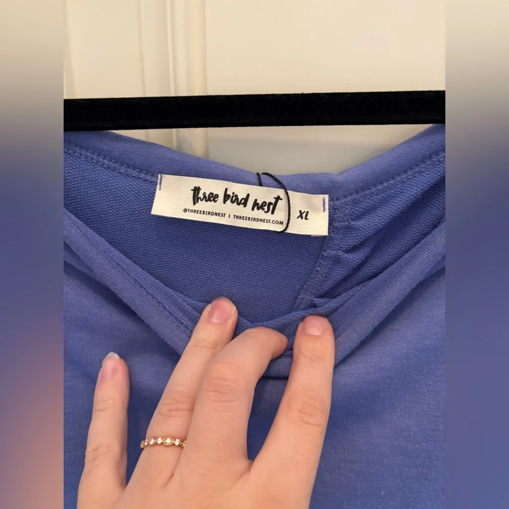 Three Bird Nest Must Have Ruffle Open Back Tee in Periwinkle Size XL NWT Blue - Image 6