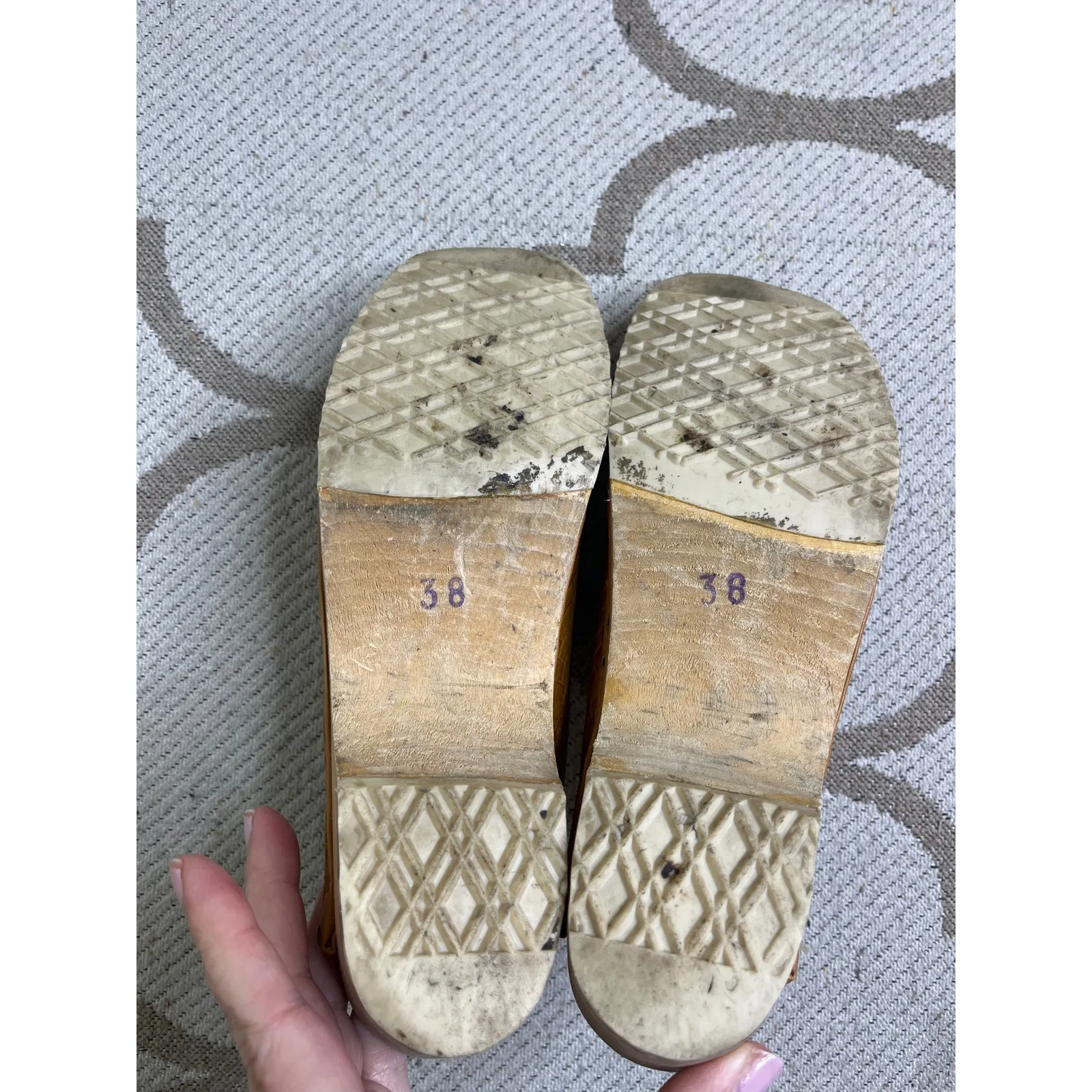 Olof Daughters Wooden Leather Clogs by Ulla made in Finland, size 38/ US 7.5 Brown - Image 5