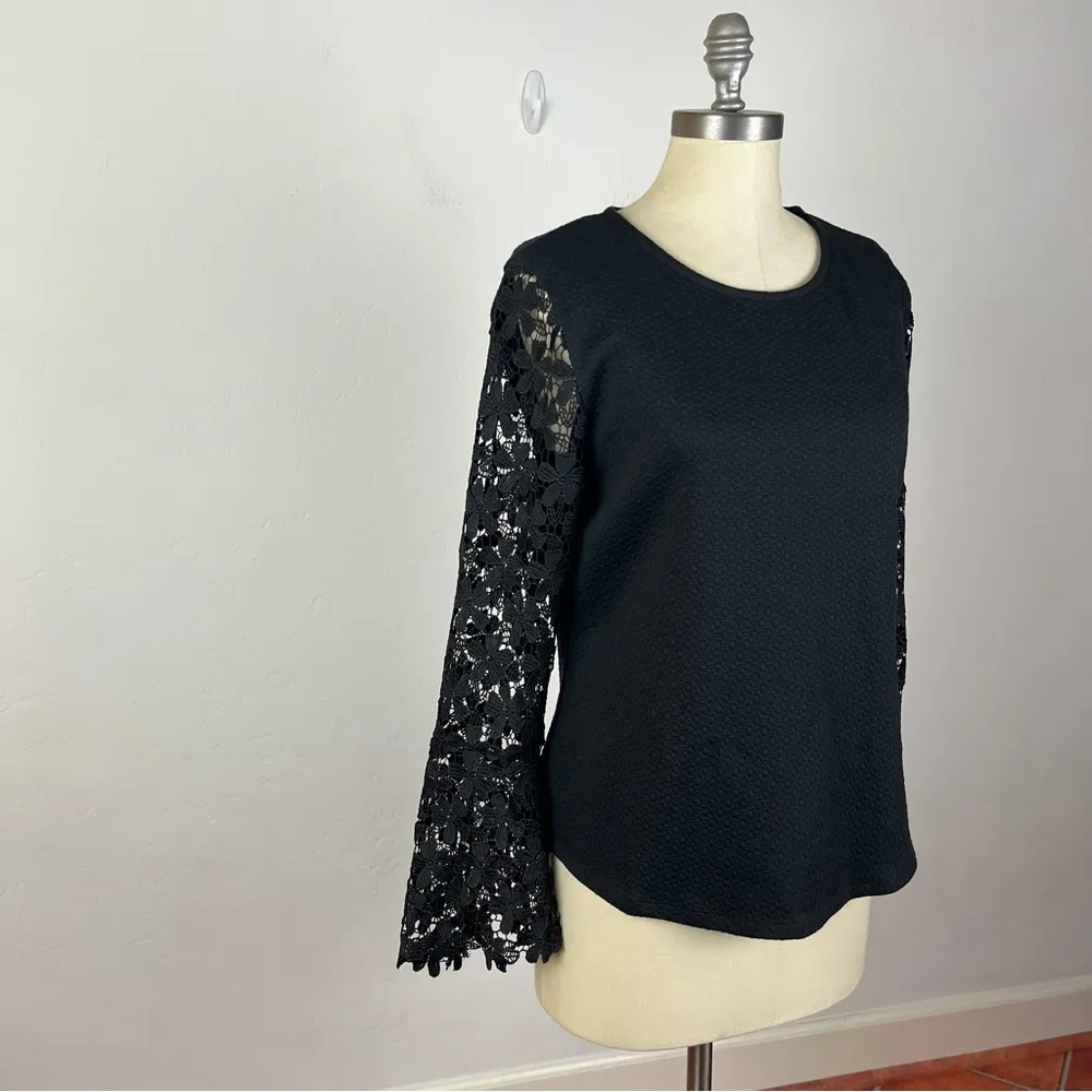 Anthropologie Eri + Ali Delilah Black Lace Blouse - Image 3