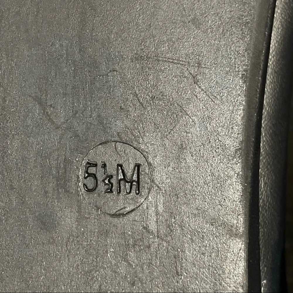 G by Guess Black Flats with Buckle Detail - Image 11