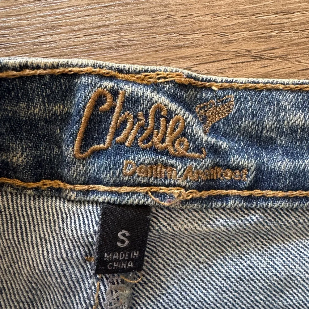 Chiqle Side Ripped Distressed Denim Jean Shorts Blue - Image 4