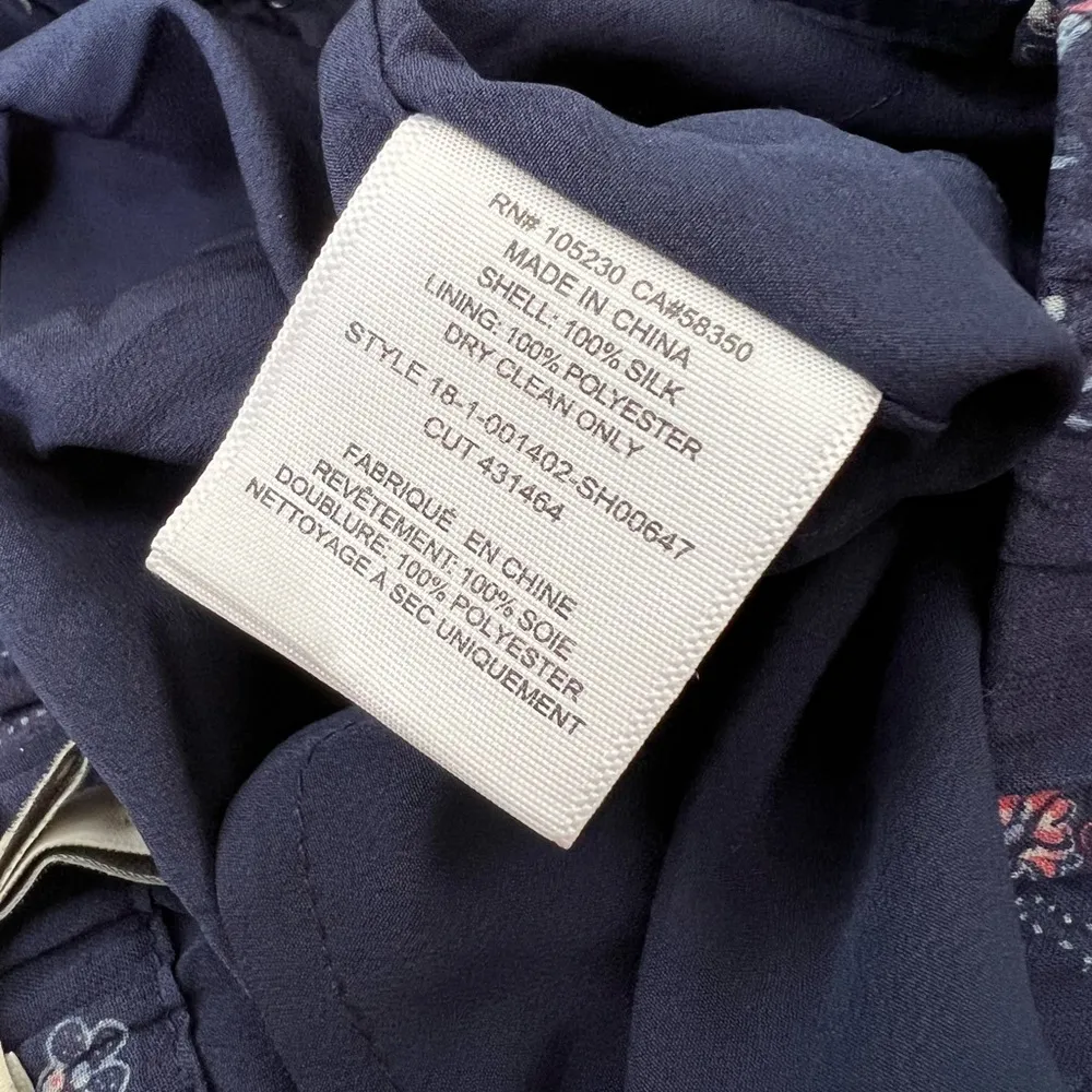 Joie Ciri Floral Printed Silk Shorts In Dark Navy Size Medium - Image 8