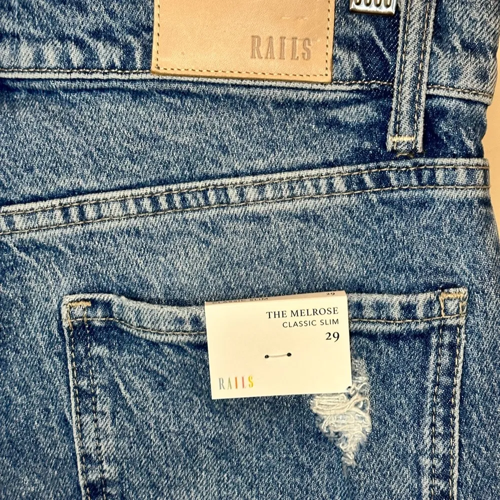 Rails  Denim The Melrose Arctic Distress Ankle Slim Straight Jeans NWT Sz 29 - Image 6