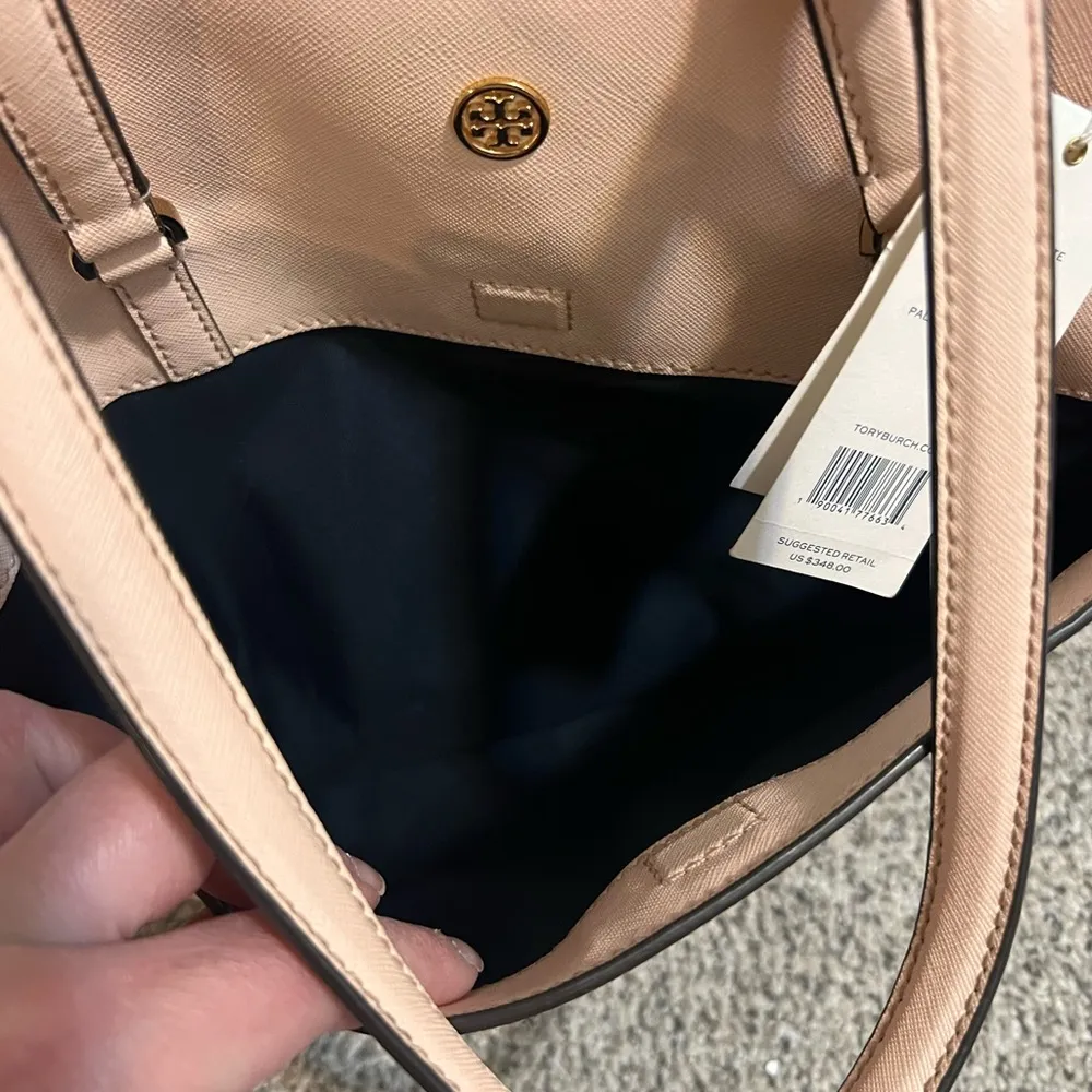 NWT Tory Burch Apricot Robinson Tote Bag with Structured Design - Image 15