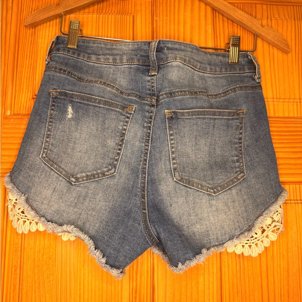 Alter’d State Lace Trim Denim Shorts - Image 5