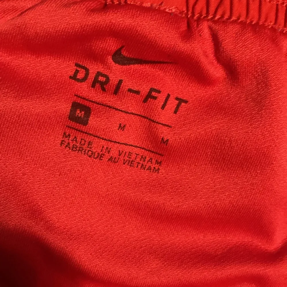 Nike Dri-Fit Women Size Medium Red/White Shorts - Image 5