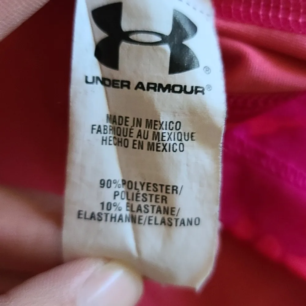 Under Armour  compression tee size medium - Image 6