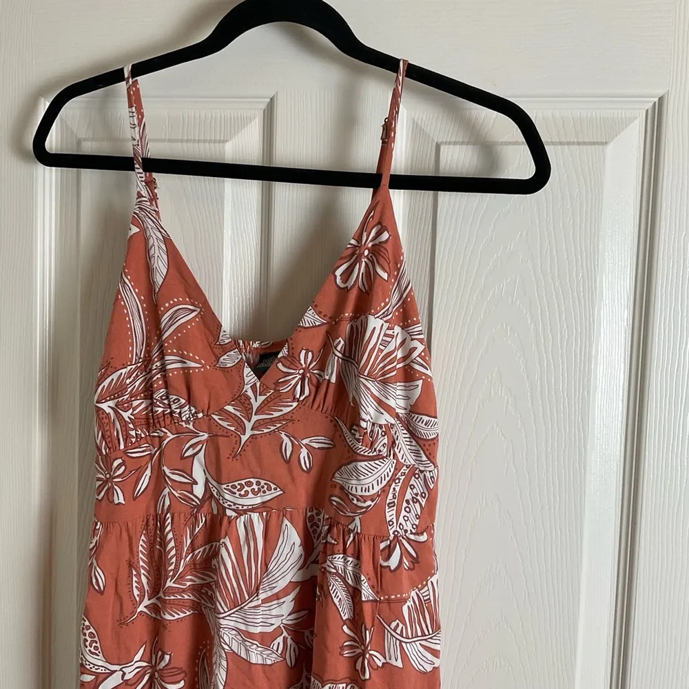 Wild Fable Floral Orange Sleeveless Dress size small - Image 4