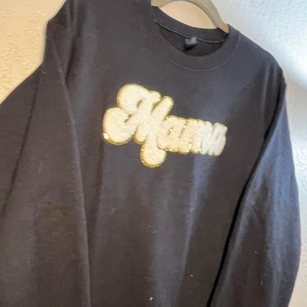 Gildan Black Crew Neck Mama Sweater with Graphic Design SZ S Maternity Cozy - Image 6