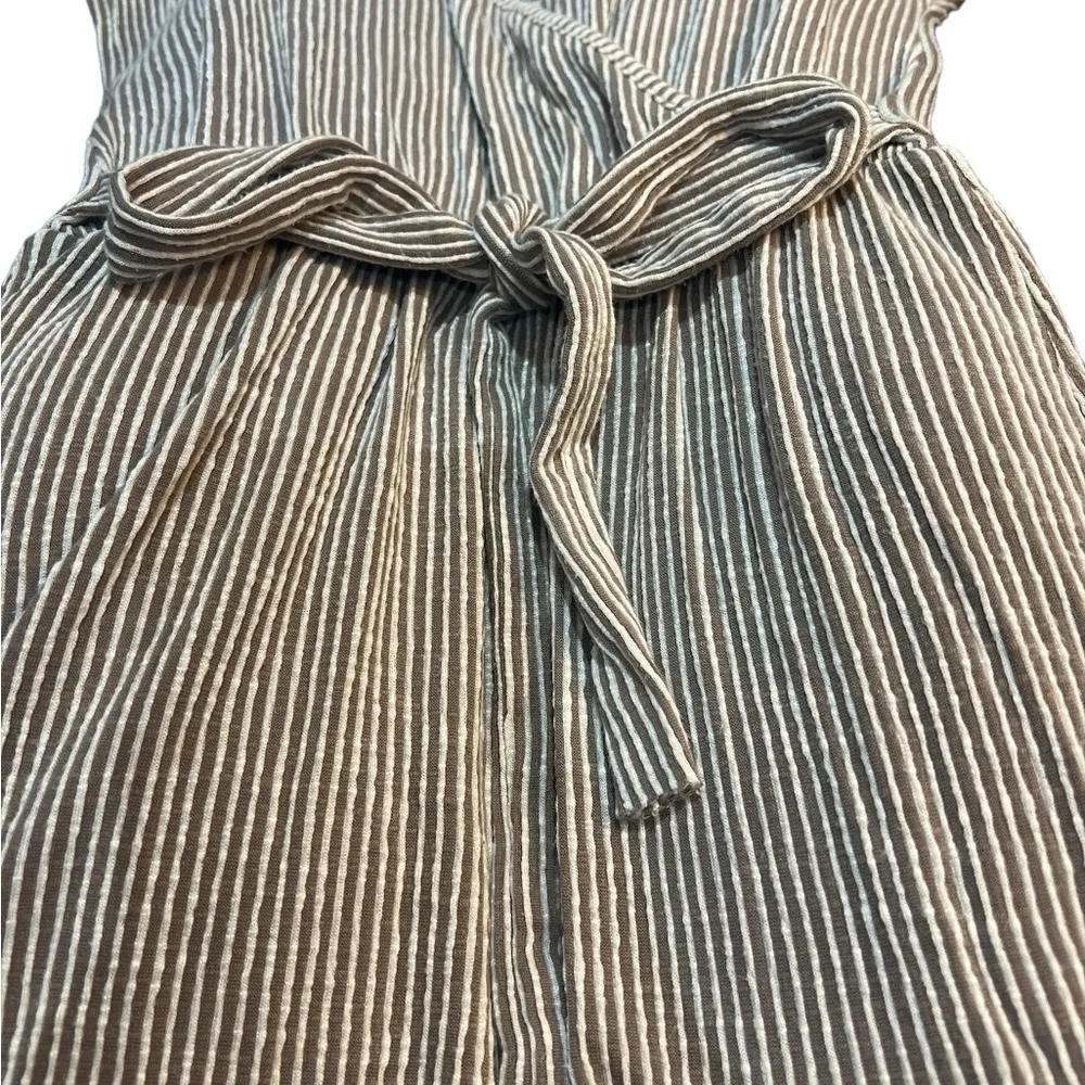 Caution to the Wind Tan and White Dress Medium - Image 4