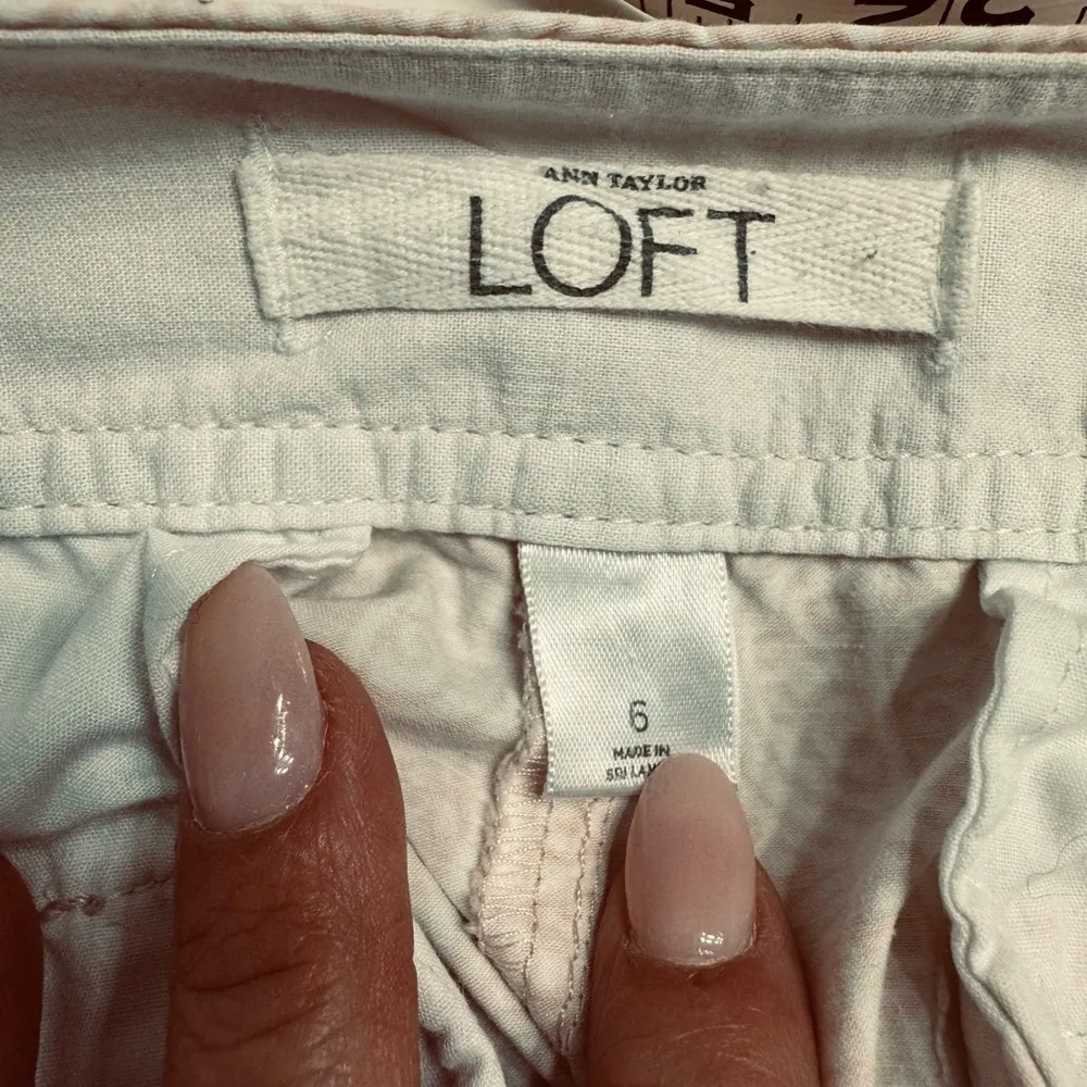 LOFT Tan  Shorts Tailored Lightweight Design 4” Inseam - Image 3