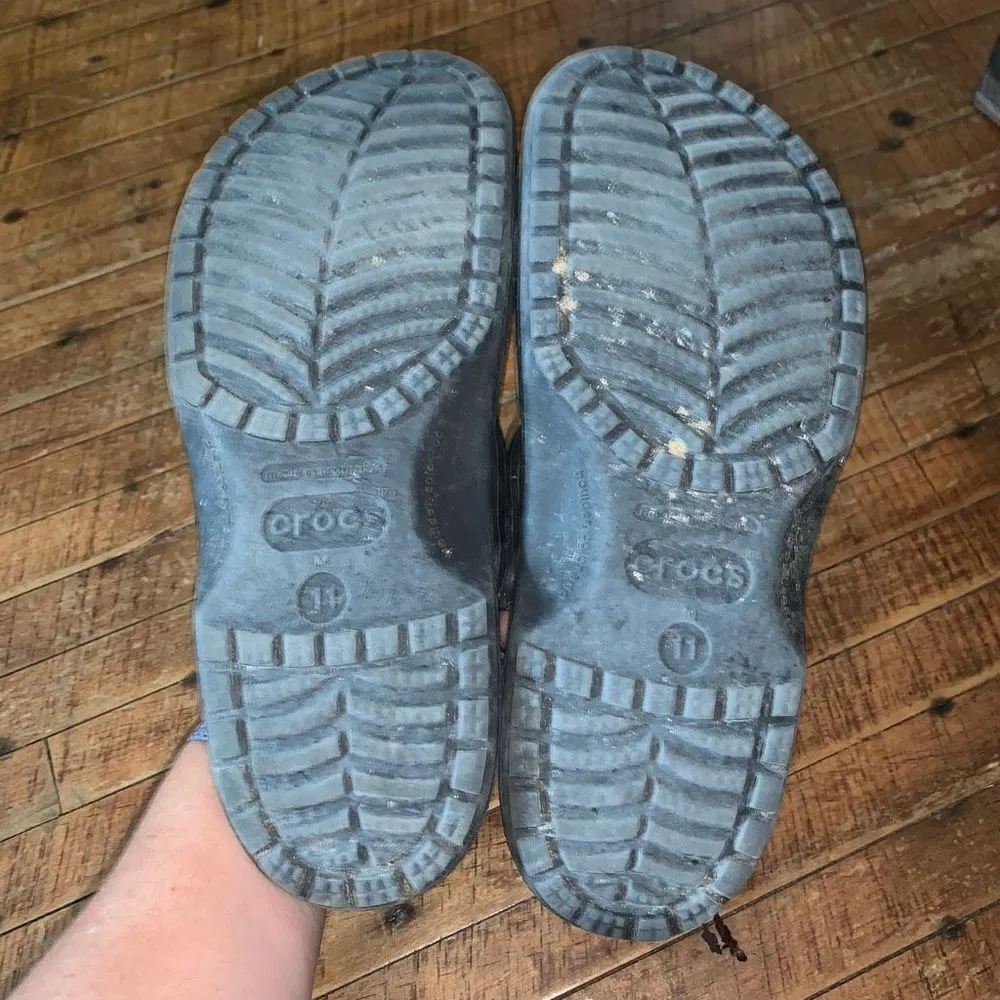 Crocs black rubber arch support ortho washable nursing clogs - Image 2