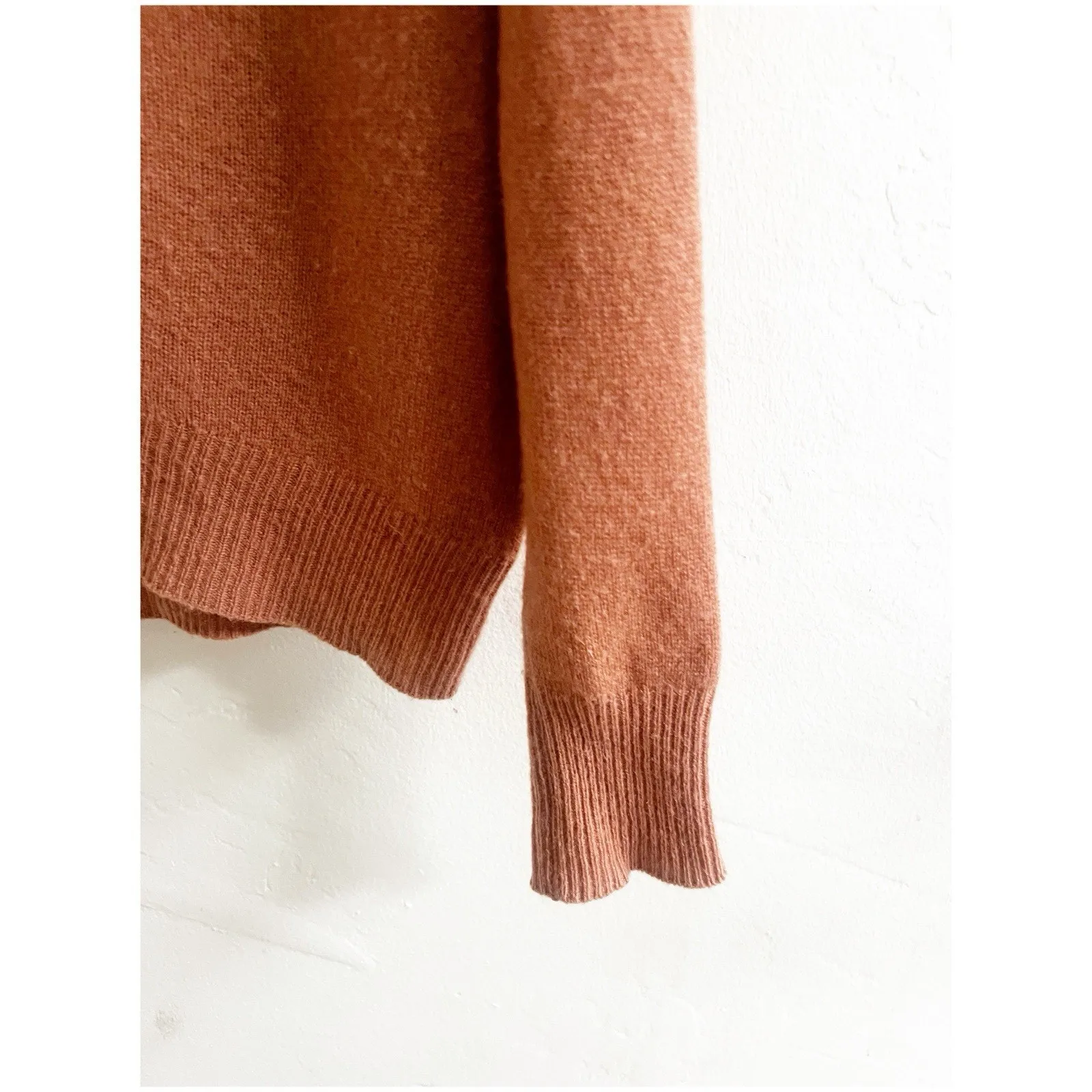 Naked Cashmere Women’s Size XS Brown Scoop Neck Sweater Long Sleeve Preppy - Image 7