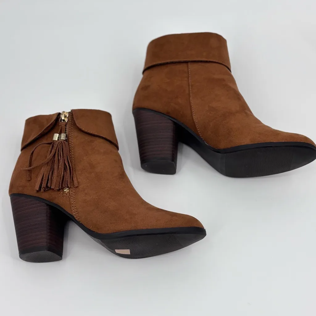 LC Lauren Conrad Brown Ankle Booties with Tassel - Image 8