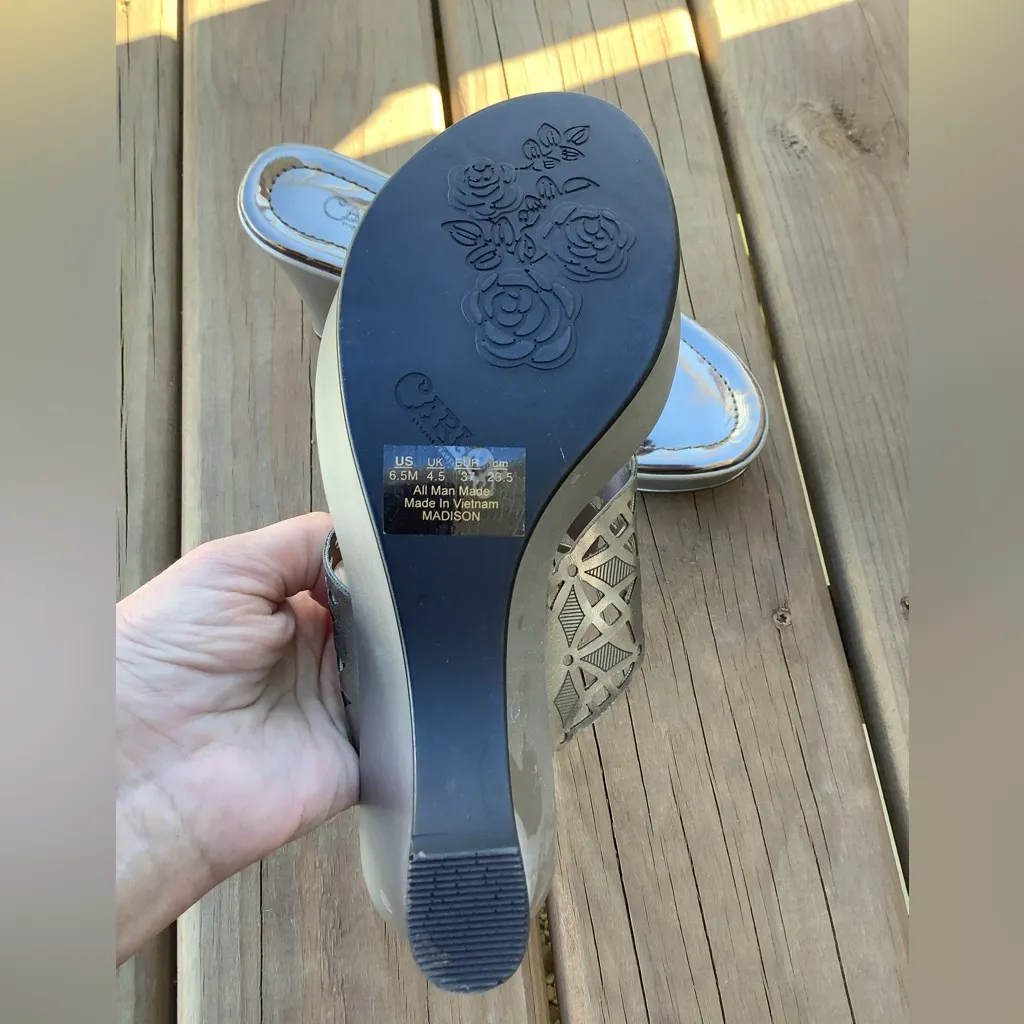 Cute Carlos by Carlos Santana platform sandals 🌷🌷 Silver Size 6.5 - Image 6