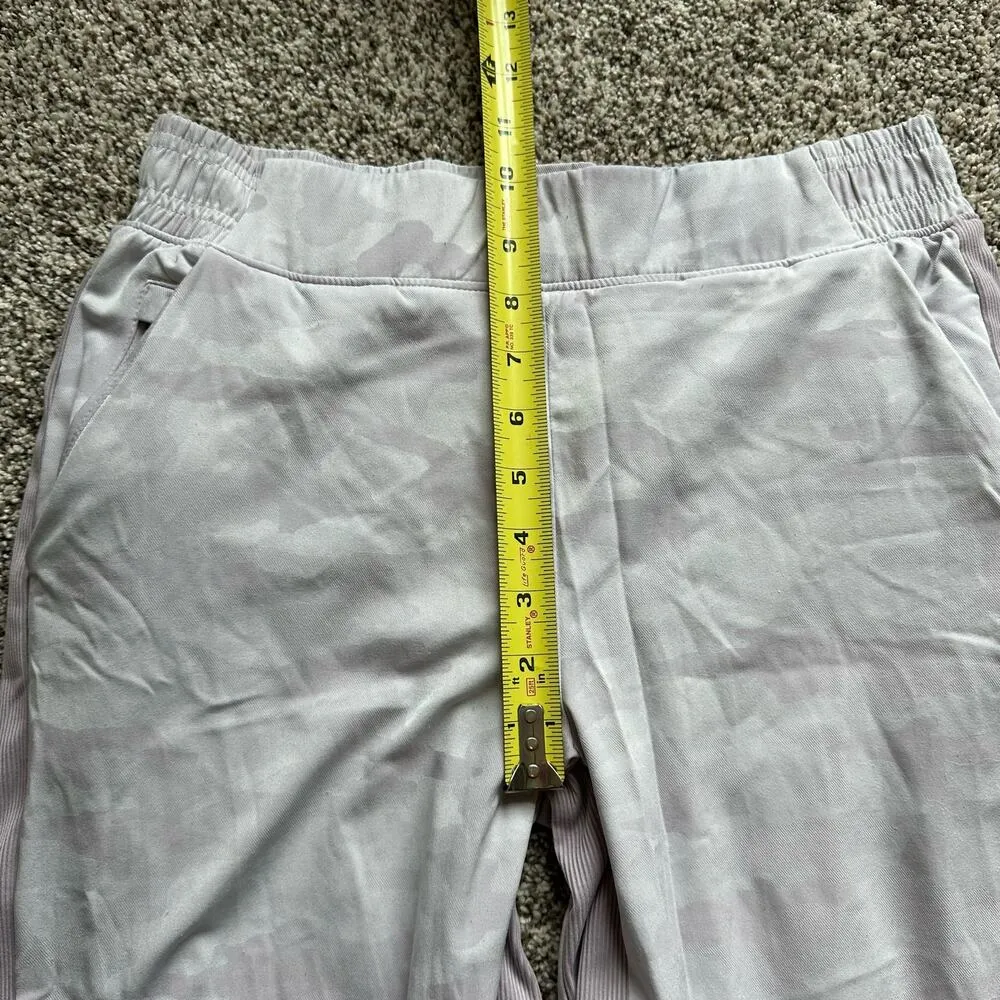 Brooklyn lined light pink camo jogger pants size 4 - Image 11