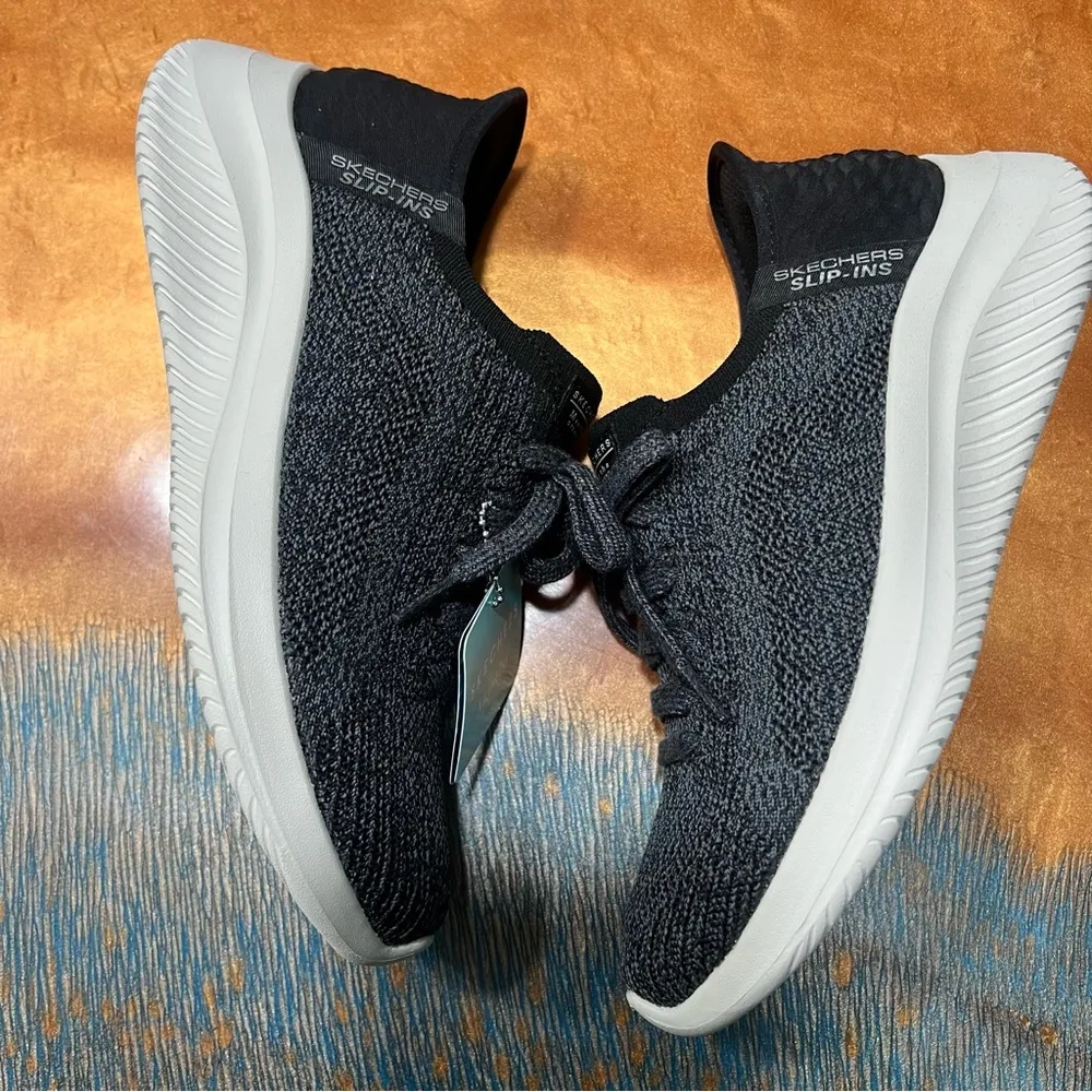 NWT Skechers Martha Stewart Ultra Flex 3.0 slip on sneakers Black Knit Sneakers - Image 9