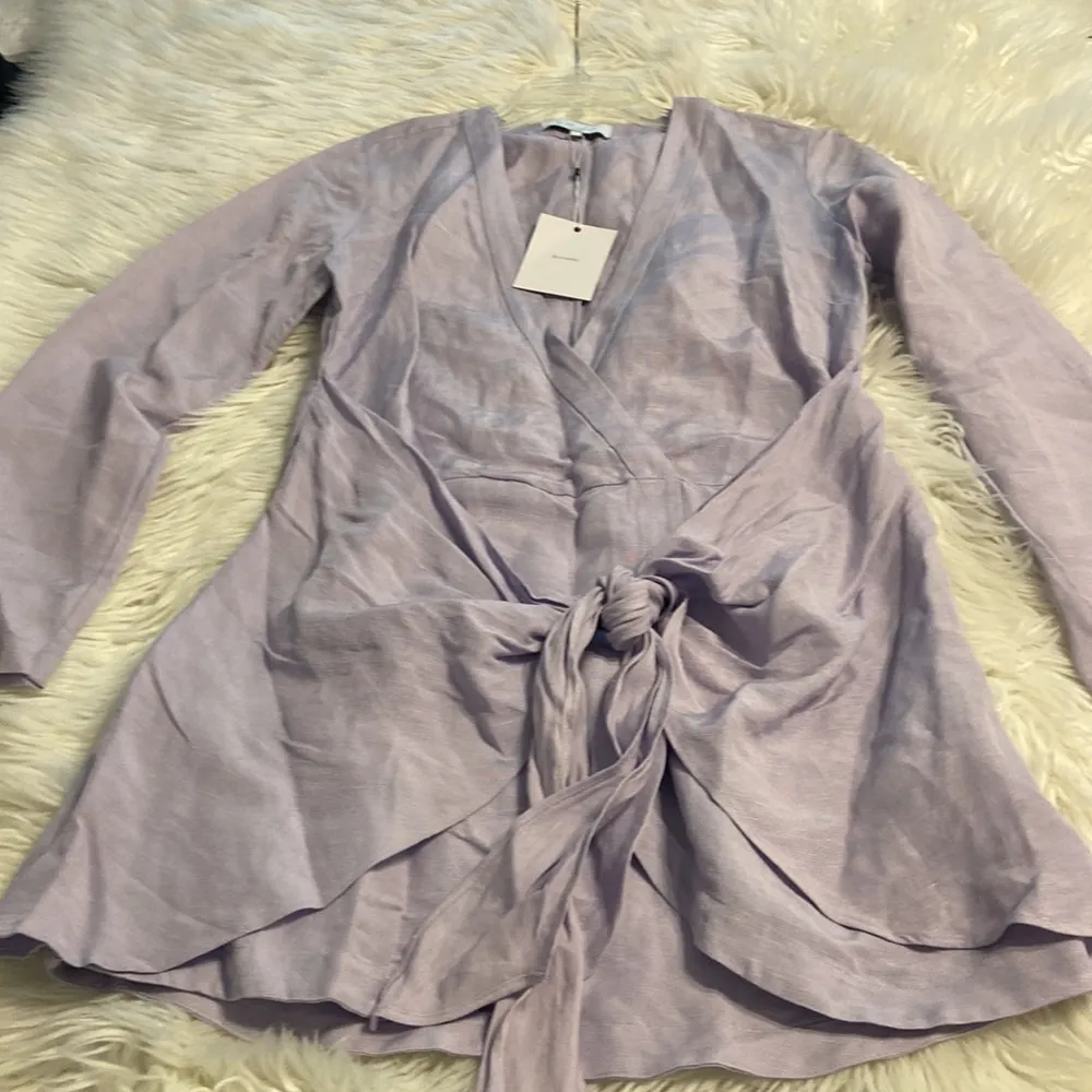 L’academie  Dress size S brand new beautiful lilac color long sleeve - Image 9