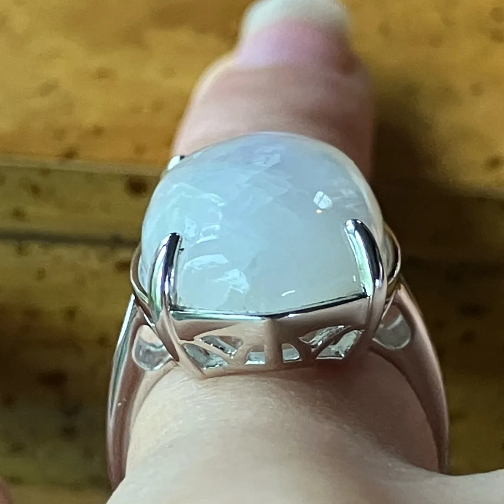 Natural Rainbow Moonstone Sterling Silver Cocktail Ring Size 6 - Image 2