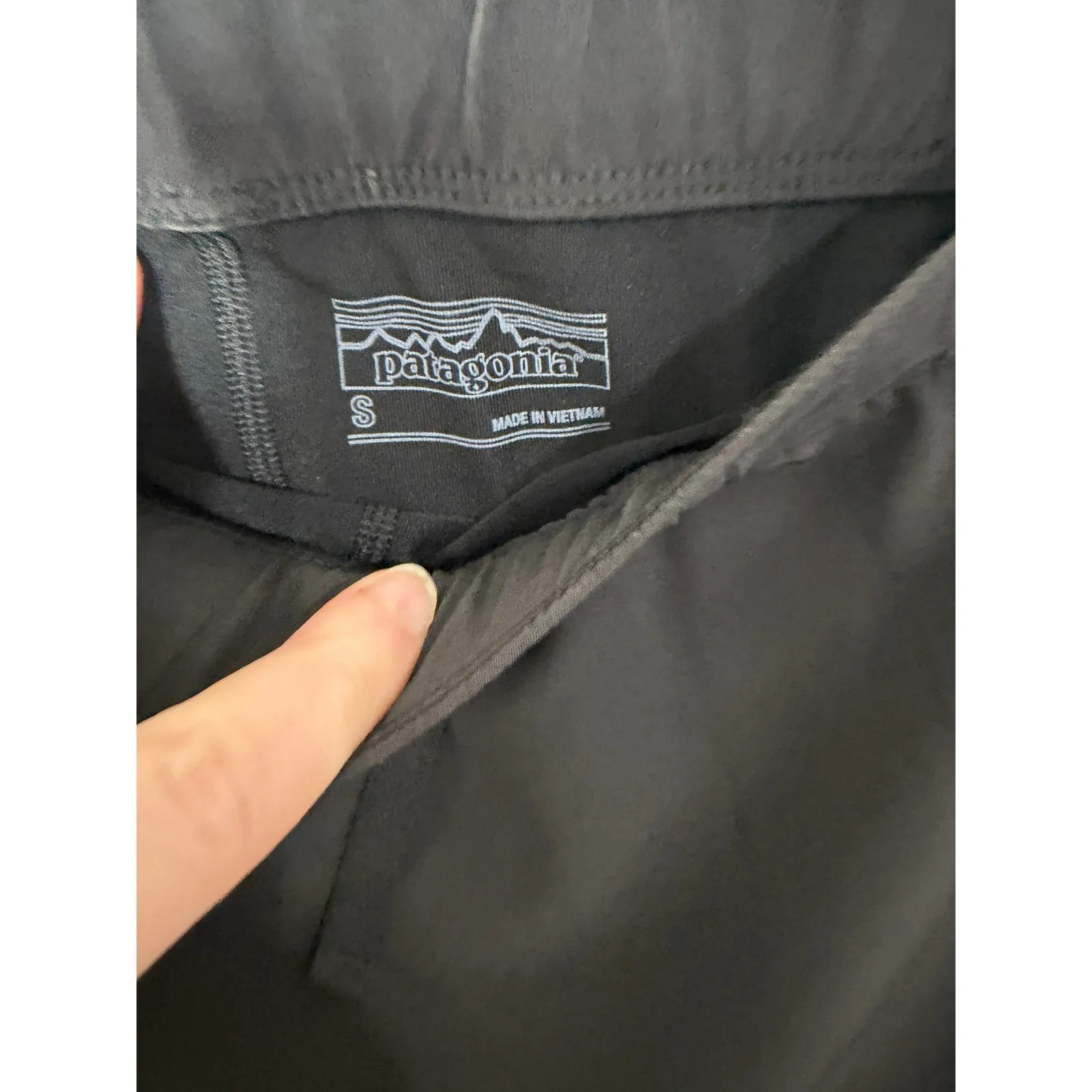 Patagonia Black Skort Size Small Athletic Skirt Shorts Hiking Tennis Golf Active - Image 3