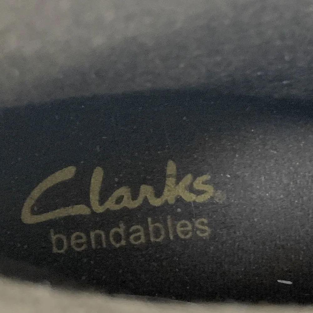 Clarks  Leather Upper Zip Closure Block Heel Ankle Boots Brown Size 9.5M - Image 3