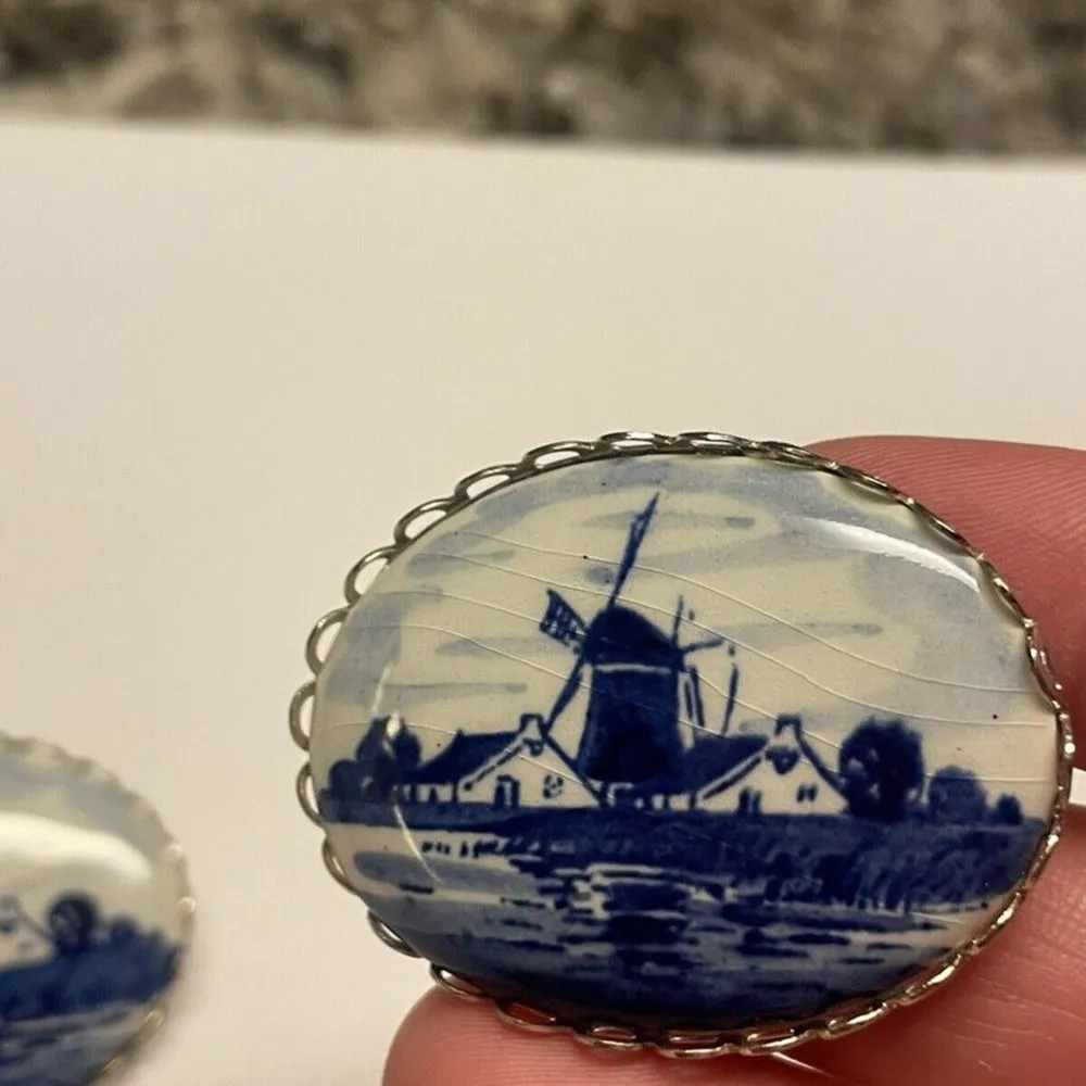 Lot of 2 Matching Hand Crafted Brooch Pins - Image 7