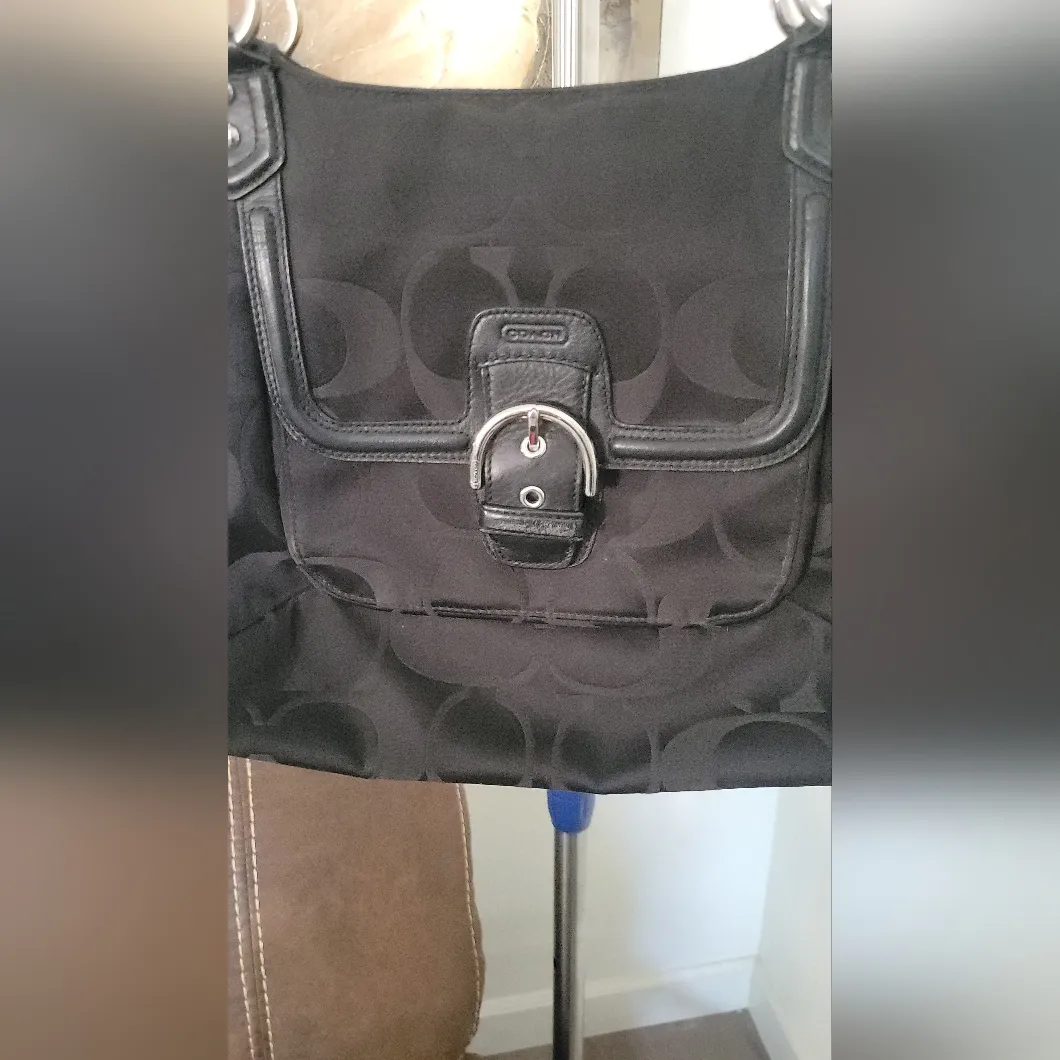 Coach Black Signature Shoulder Bag - Image 16