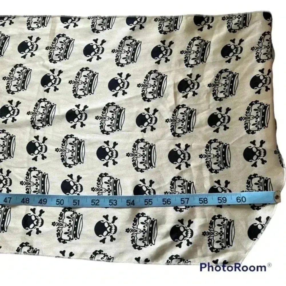 Skull and Crown Women’s scarf wrap - Image 5