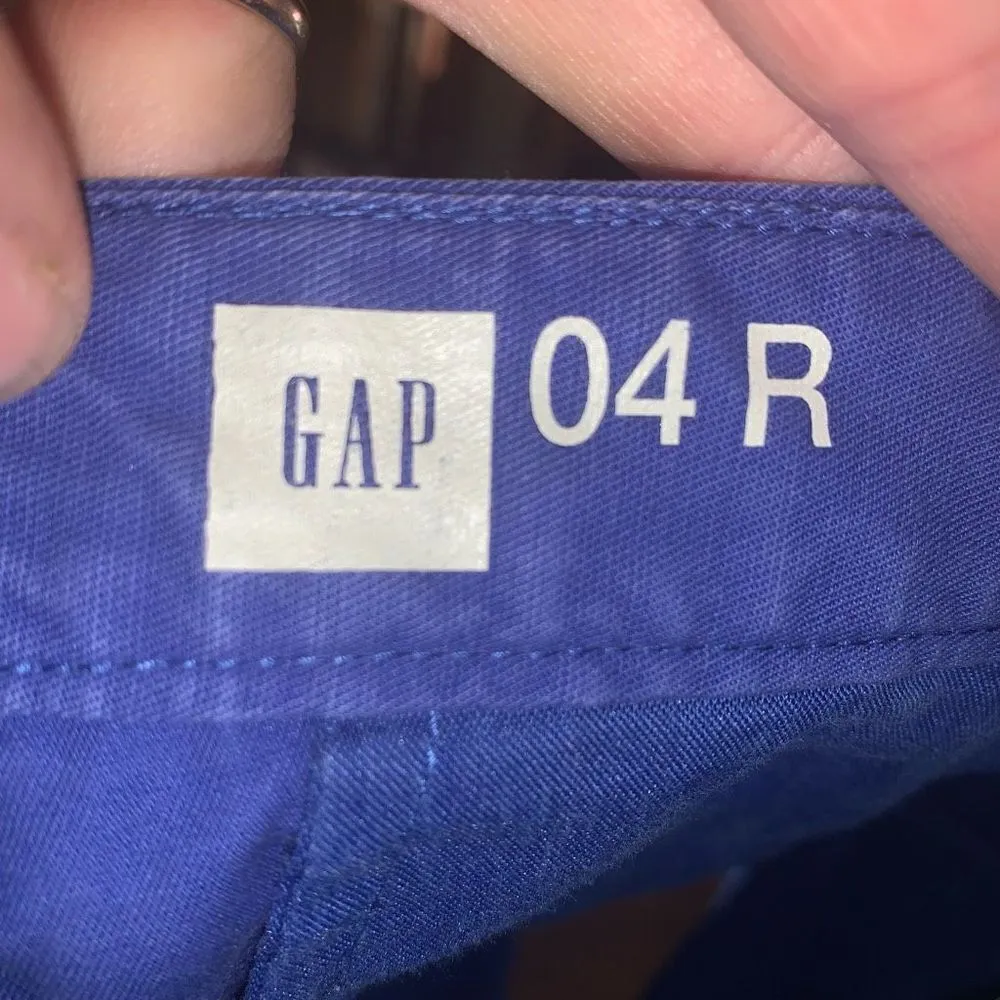 Gap blue flat front size 4 chino preppy vacationcore shorts - Image 2