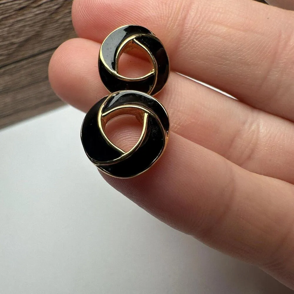 Trifari Gold Tone Black Enamel Round Stud Pierced Earrings Signed - Image 4