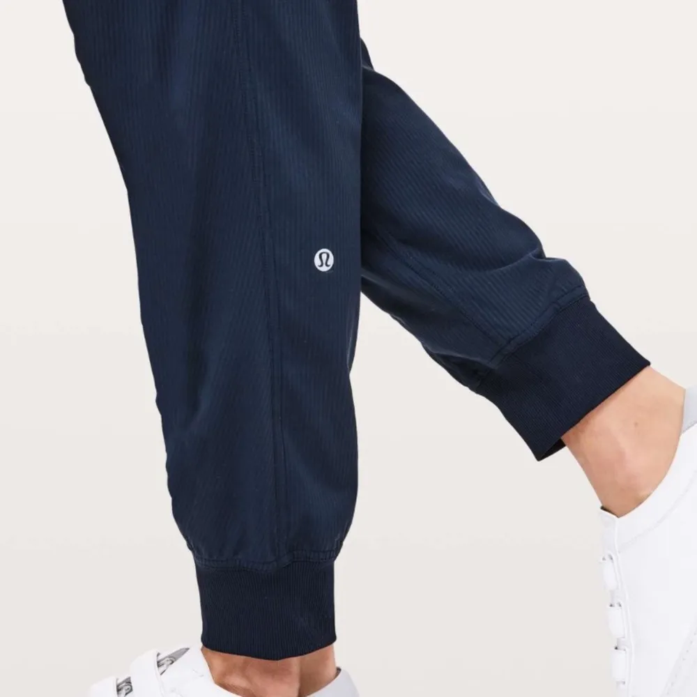 Lululemon Dance Studio Jogger - Image 10