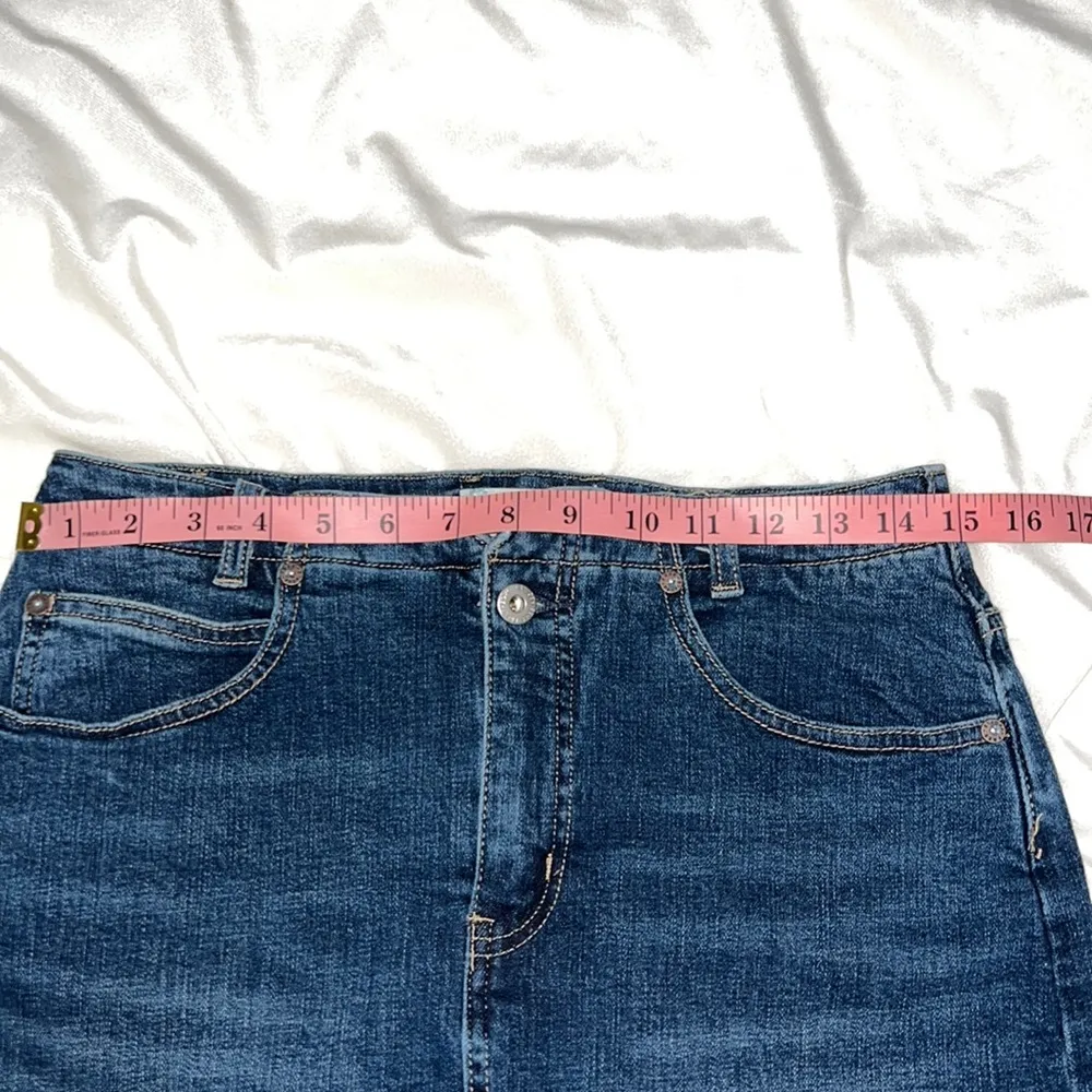 Free people we the free denim skirt dark wash Size 29 NWOT - Image 5